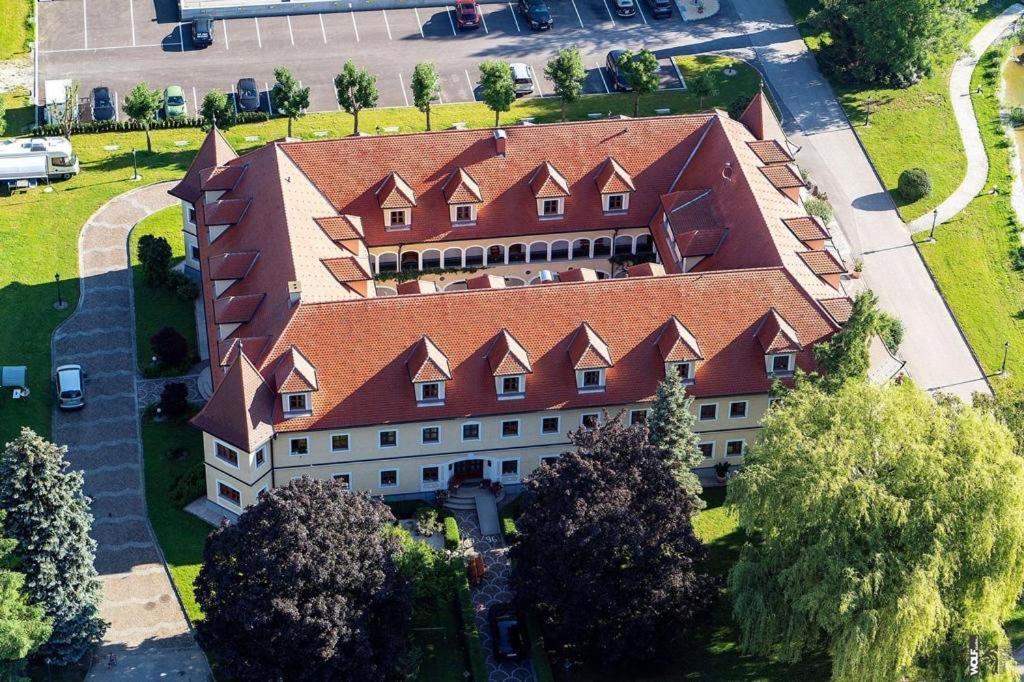 Almtalhotel Appartements In Pettenbach Exteriér fotografie